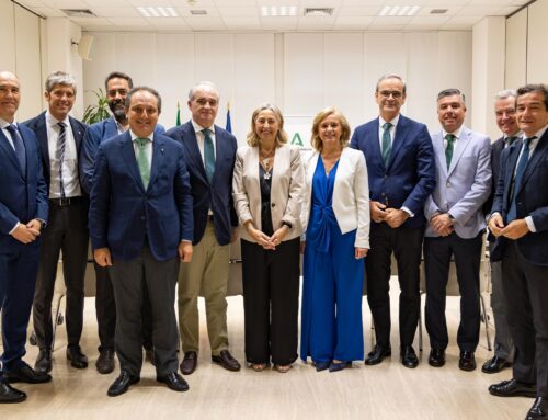 Día Mundial del Farmacéutico: La consejera de Salud y Consumo y el CACOF se reúnen para avanzar en proyectos de colaboración con las farmacias andaluzas en beneficio de la salud pública y los pacientes