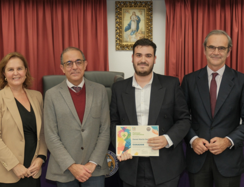 Daniel Martín Peña, ganador del II “Premio Compromiso Social Farmacéutico” del CACOF en la Facultad de Farmacia de Sevilla